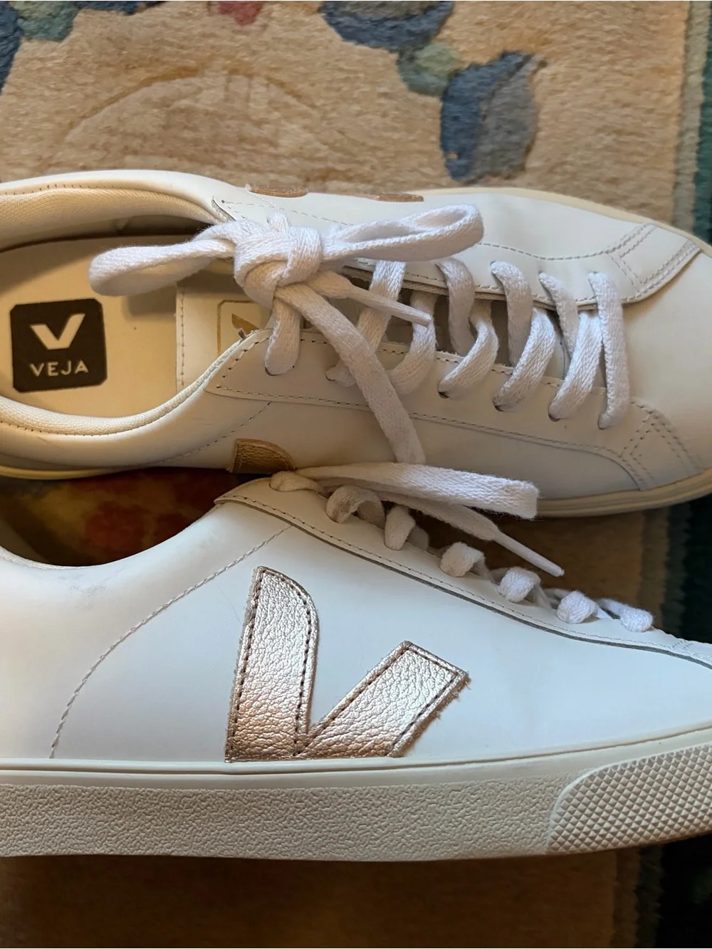 Veja White Leather Sneakers with Gold V Detail size 9 - Picture 3 of 4